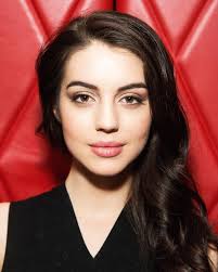 Adelaide Kane On Instagram Last Night At Thelambsclub For Dinner Hosted By The Lovely Nataliezfat Thelambsclub Nyf Adelaide Kane Beauty Pretty People