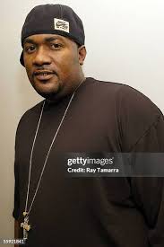 425 Cedric Hill Photos & High Res Pictures