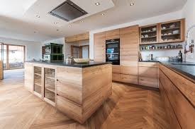 Ein Haus In Dem Jeder Gerne Wohnen Mochte Haberl Turen Haus Kuche Bauen Wohnen