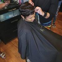 A hairstyle salon usually is only a place to go when you need a quick trim or to change up your look, but did you know some may offer extras? Tres Chic Hair Salon Homewood Il