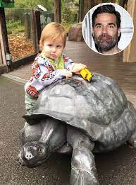 She is my 2nd cousin and the daughter of my cousin jason and ashley. Rob Delaney Marks First Christmas Since Son S Death People Com