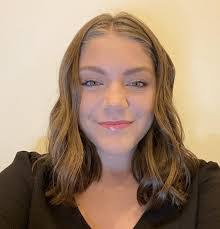 Lisa Weisse's Instagram, Twitter & Facebook