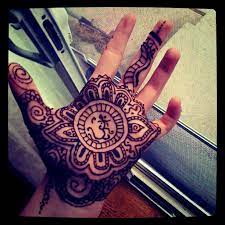 It takes 5 minutes to dry again. Henna Palm Tattoo By Monteyroo On Deviantart