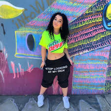 That's kinda my thing and need a place to find them ‍(self.sweatpantssunday). Look Of Daniellecohn From 28 August 2019 21 Buttons