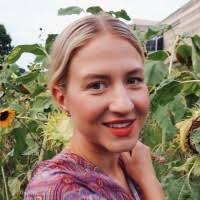 Susan Fore's Instagram, Twitter & Facebook