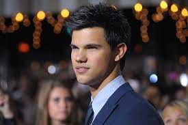 Trends In Men S Hair From 2000 To 2009 Mens Hairstyles 2000 Hairstyles Hairstyles 2010