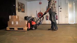 Tom demonstrates how easy it is to use a pallet jack. Test Video Ep Equipment Ept 12ez Small Truck Big Actions Logistics Inside Logistics Inside