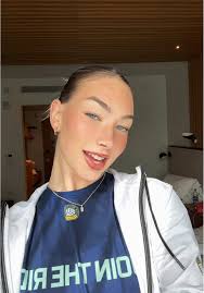 Hannah Pukis Pro Volleyball