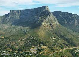 Why Table Mountain Has Been Voted Africa S Top Tourist Attraction Photos Table Mountain African Travel Tourist