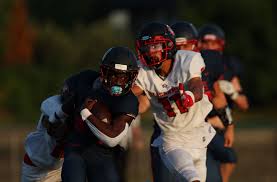 Jordan Fisher rushes for 238 yards, 2 touchdowns as Westview tops Clackamas  in season opener