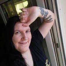 Christina Ohl's Instagram, Twitter & Facebook