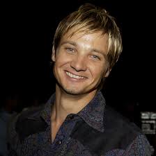 10 Things You Might Not Know about Jeremy Renner