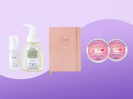 Cancer patients and their caregivers have given their all to fight this terrible disease. 14 Of The Best Gifts For People With Cancer That I Received During Treatment Self