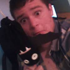 Kaden Tyler Burnett (@smellsof_updog)