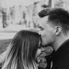 Hannah Fuetsch and Dan Winston's Wedding Registry