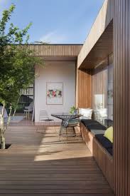 Terrasse Aus Bangkirai Holz 25 Tolle Design Ideen Fur Den Garten Modernes Haus Haus Ideen Aussen Architektur