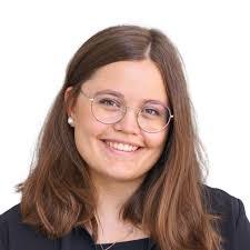 Hannah Freitag's Instagram, Twitter & Facebook