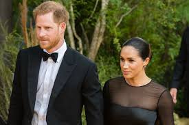 How to watch meghan and harry's interview. Royal Insiders Dish On Prince Harry And Meghan S Summer Of Hell
