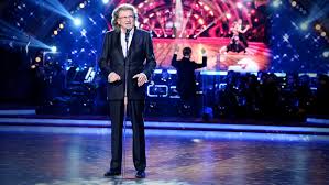 Wodecki często pojawiał się w telewizji, zarówno gościnnie w serialach (klan. Hity Zbigniewa Wodeckiego W Polfinale Tanca Z Gwiazdami Polsat Pl