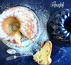 Le Kouglof Alsacien Traditionnel Kouglof Alsacien Recette Kouglof Kouglof Moelleux