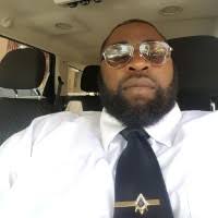 100+ "Lajon 👨👨👧🏃🏾🚶🏾😻" profiles