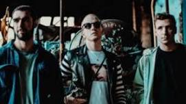 STRFKR