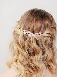 Gorgeous ways to wear your hair down for your wedding. 20 Medium Length Wedding Hairstyles For 2021 Brides Emmalovesweddings