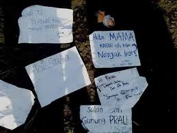 Namun, kebiasaan dan pola hidup manusia justru kerap memberikan dampak yang buruk bagi lingkungan di mana kita tinggal.penggunaan. Kata Kata Ajakan Untuk Menjaga Alam