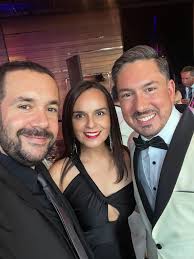 Eva Lozano y Eugenio Jaime celebraron su boda civil acompañados de sus  familias. ¡Felicidades! 💍