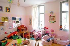 Eine frau, die zu hause die tabletten einnimmt, kann nicht mehr mechanismen wie das meiden der abtreibungsklinik oder das meiden der ärzte einsetzen, um sich von diesem bewusstsein abzugrenzen. Frauenhaus Kiel Entfernung Von Der Schwangerschaft Abtreibung Hilfe Hilfe Orte Kliniken Unterstutzung