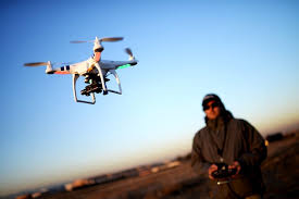 Nih, 13 pilihan drone terbaru untuk pemula, harga mulai 100 ribuan. 5 Perkara Yang Perlu Dipertimbangkan Terlebih Dahulu Sebelum Membeli Drone Iluminasi
