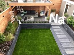 Hinterhof Mit Lounge Und Gras Creating Tension Through Level Differences New Roo Outdoor Gardens Design Small Backyard Landscaping Back Garden Design