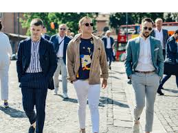 Jangan berpakaian terlalu seksi dan menjolok mata apabila ke pejabat. Smart Casual Ke Pejabat Untuk Lelaki Maskulin Maskulin