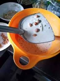 Oke ini resepi versi saya. Resepi Rempeyek Kacang Tanah Ikan Bilis