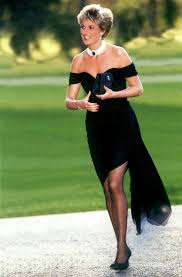 Pin Di Bron Su Diana Lady In Black Navy Nel 2020 Lady Lady Diana Principessa Diana