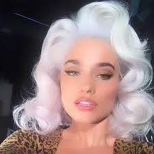 One kit is suitable for very short, cropped hair and roots up to 2.5cm long. Bleached Hair Blonde Colour Diy At Home Guide Tips Bleach London Tatler