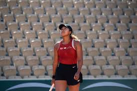 She grew up in the united states but holds japanese citizenship and represents japan on the court (her mother is from japan, her father from haiti). Naomi Osaka And The Language Of Fame The New York Times