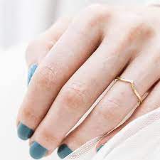 Gold Wishbone Wedding Ring 18ct Gold Wishbone Ring Gold Etsy Engagement Ring Shapes Wedding Rings Sets Gold Gold Wedding Rings