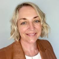 Eloise Langford's Instagram, Twitter & Facebook