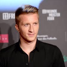 Maybe you would like to learn more about one of these? Bvb Kapitan Marco Reus Schwarmt Privat Wie Nie Von Seiner Tochter Bvb