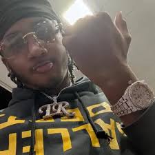 Fly Shi (feat. LiL Darius)