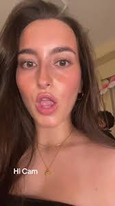 Isabelle Ash's Instagram, Twitter & Facebook