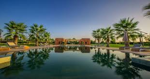 Les 10 Plus Belles Piscines Du Monde Pour Un Luxueux Ete Au Frais