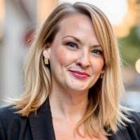 1200+ perfiles de «Christie»