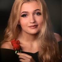 Olivia Dillon's Instagram, Twitter & Facebook