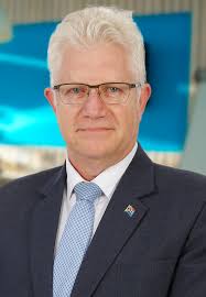 He also serves as the provincial chairperson of the african national congress (anc). Alan Winde Wikipedia