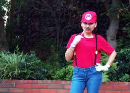 Diy ideas for an easy and imaginative super mario bros birthday party for your child. Halloween Diy 1 5 Super Mario Chic Sensei