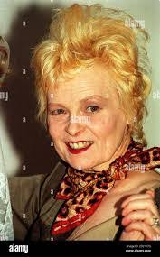 David Lonie's Instagram, Twitter & Facebook