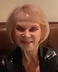 Kate Horne's Instagram, Twitter & Facebook