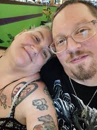 Unique coloring of 2022 buck